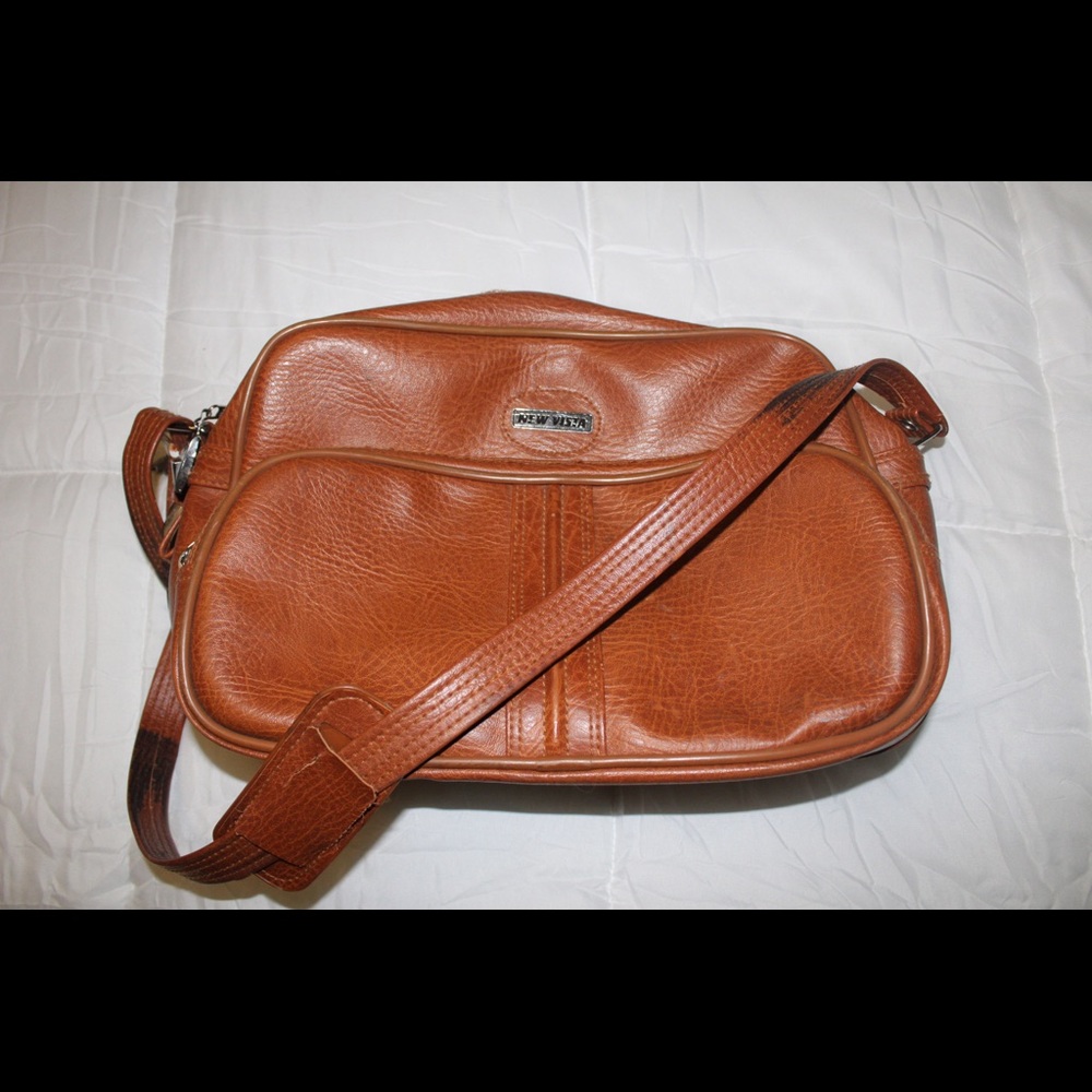 VINTAGE New Vista Luggage Bag with Key & Lock